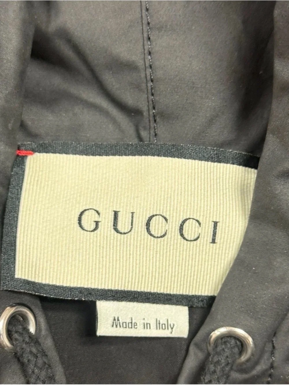 Gucci pre owned